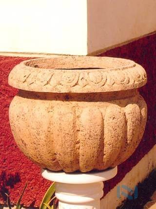 Maceta Decorativa en Fibra de Vidrio